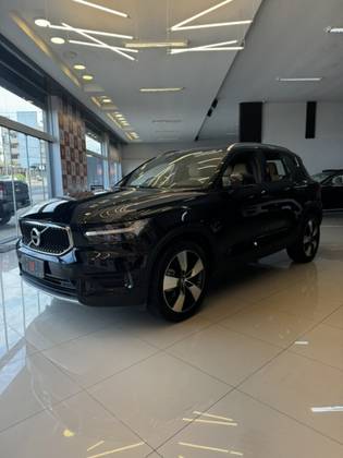 VOLVO XC40 2.0 T5 GASOLINA MOMENTUM AWD GEARTRONIC